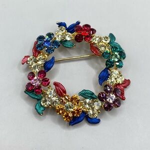 Rucinni Flower Wreath Brooch